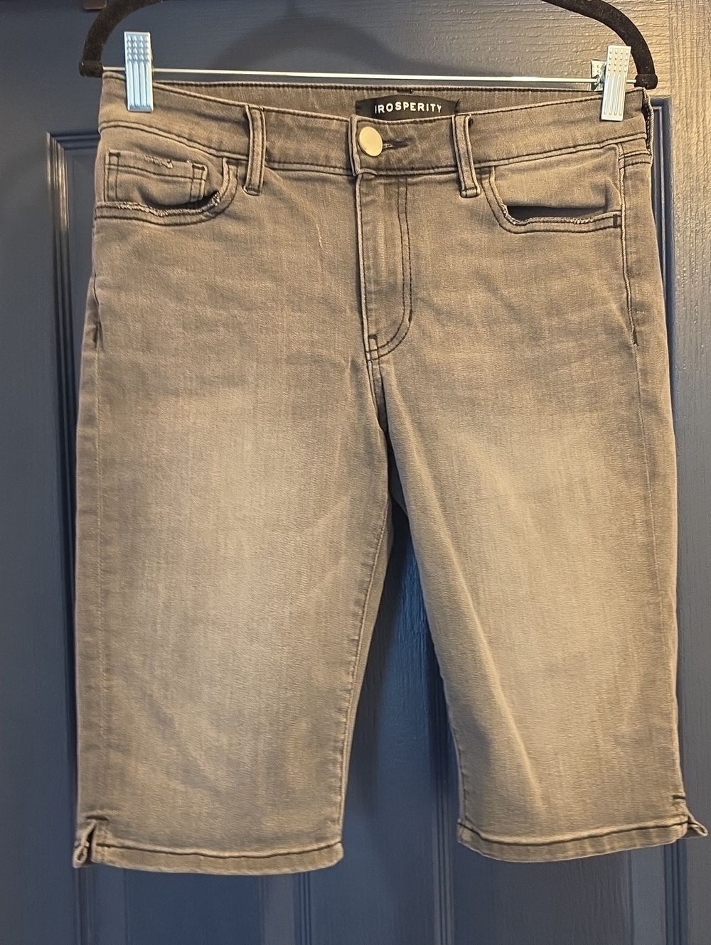 Prosperty Size 29 Women's Gray/Black Bermuda Jean Shorts